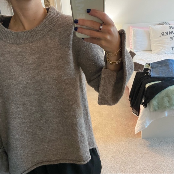 Brown Sweater - Picture 3 of 5